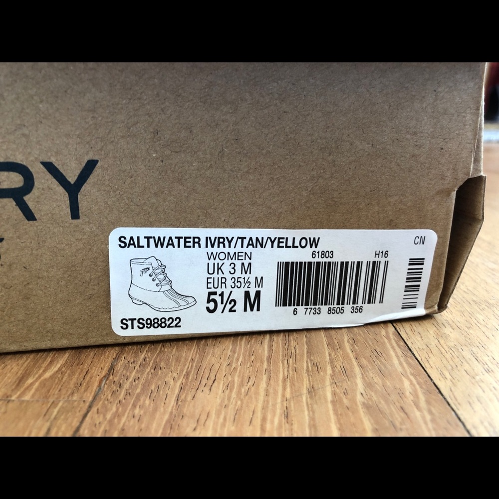 Sperry Booties - Picture 3 of 5